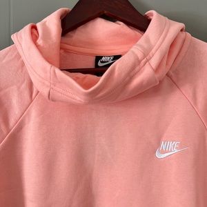 Womens, New with Tags, XL Nike Sweatshirt